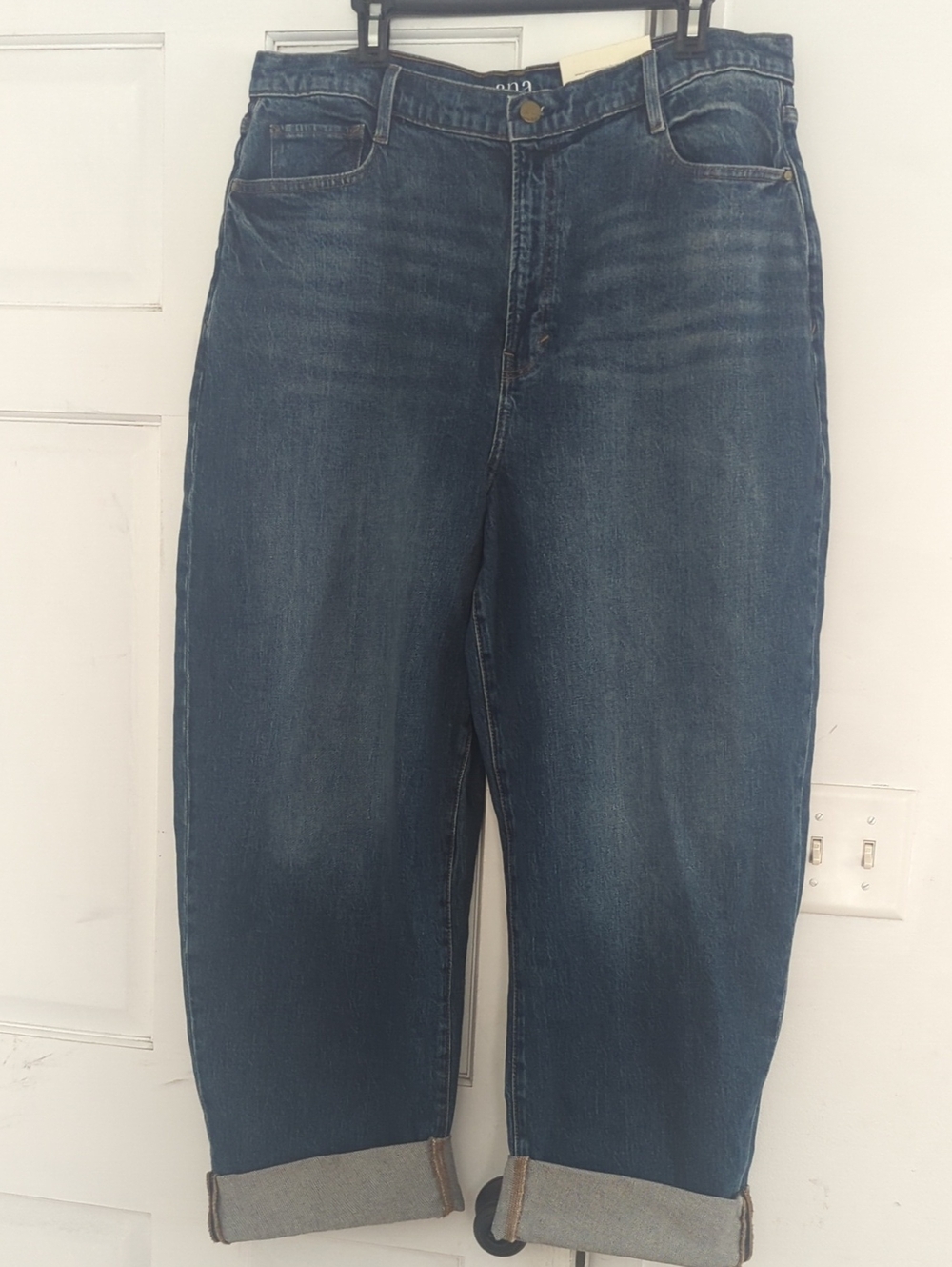 Relaxed Boyfriend Jeans in Washed Blue